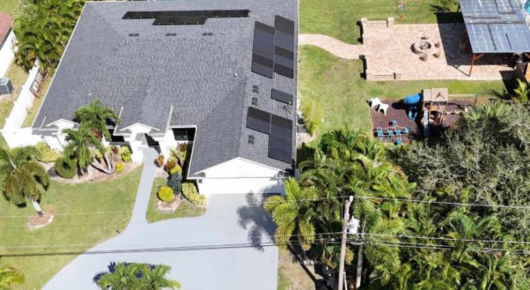 Nice house with pool | Pets allowed in Port Saint Lucie, FL