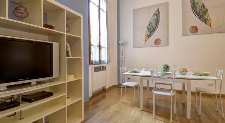 Rental apartment | Close to Two Towers — photo 5