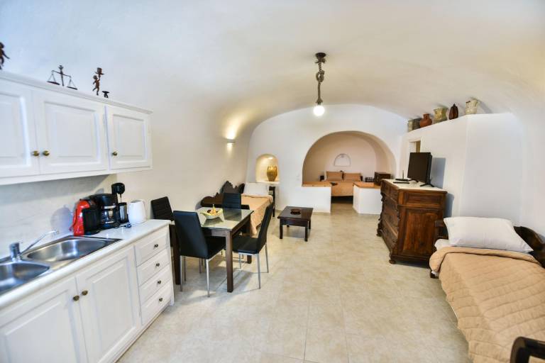 Holiday apartment with terrace — photo 2