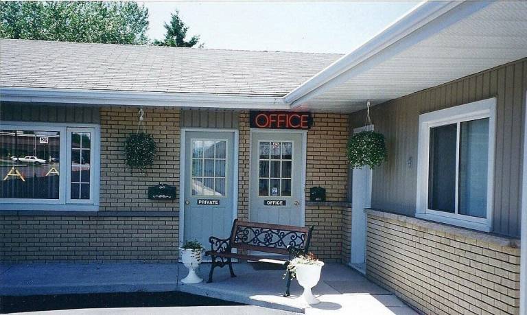 Adams Motel — photo 2
