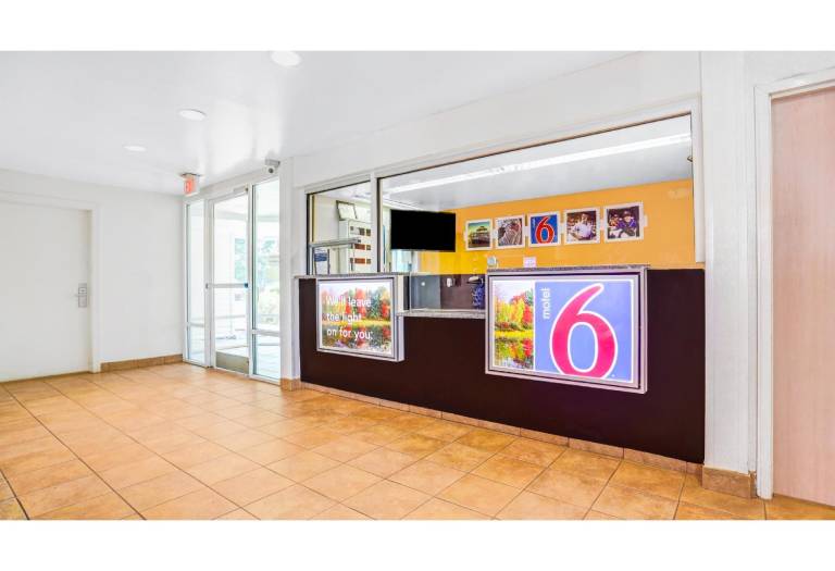 Motel 6 Raleigh, NC - North — photo 3