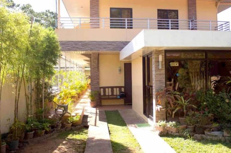 Apart hotel  Coron Town Proper