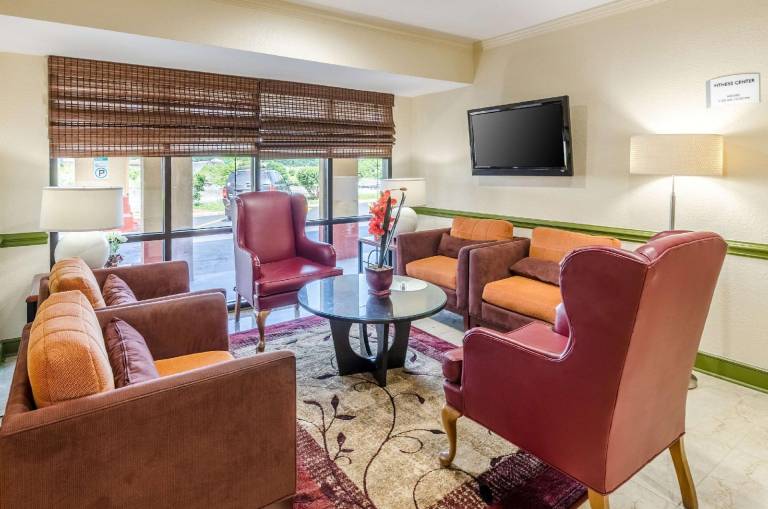 Quality Inn Tanglewood — photo 2