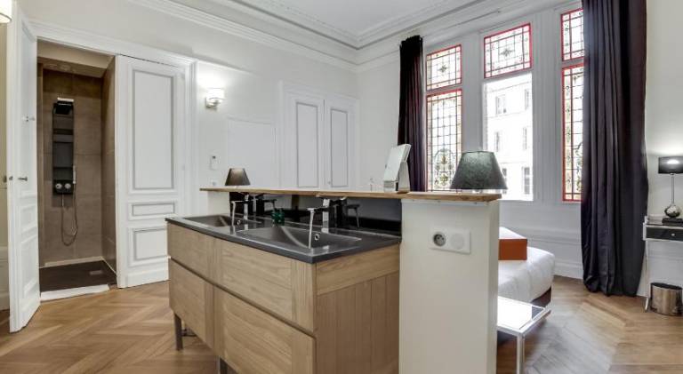 Rental apartment | Next to Bordeaux Cathedral | Perfect for remote work — photo 3