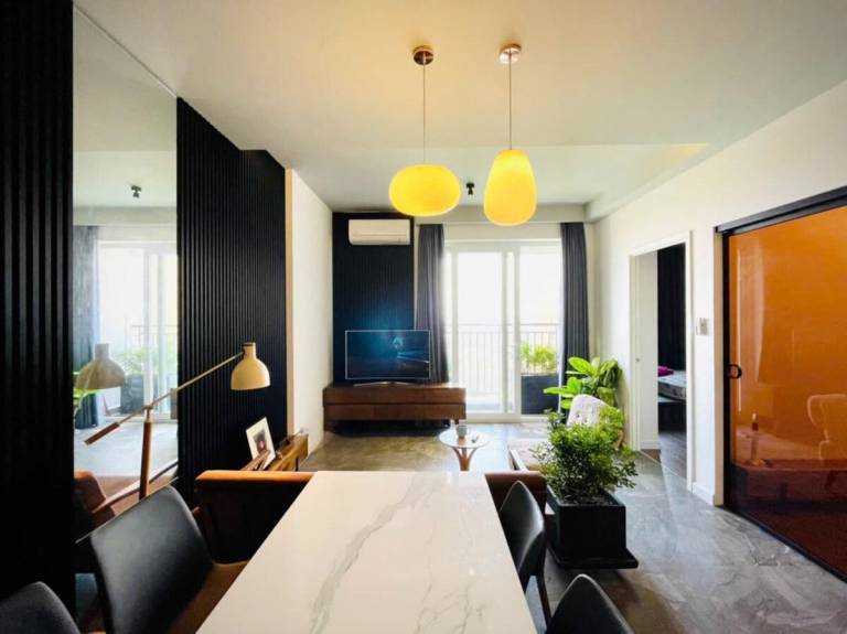 Rental apartment with pool & garden | Good for workation | Pet-friendly in Ho Chi Minh City