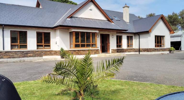 1900 m&sup2; Ferienhaus