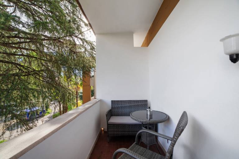 Charming apartment with garden & fast internet | Garden view | Suitable for remote work | Dogs allowed — photo 3