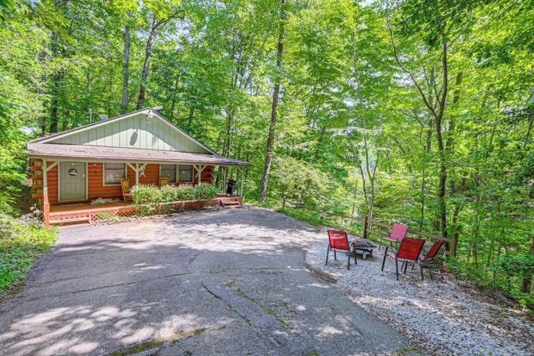 Cottage  Cherokee