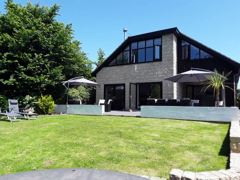 House Brighstone