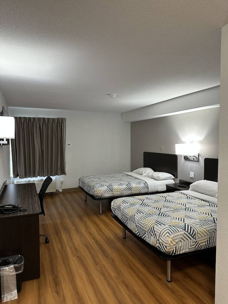 Motel  Greensboro