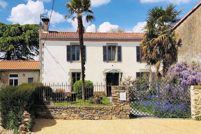 Bed & Breakfast  La Boissière-de-Montaigu