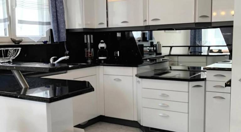 Pleasant apartment with grill, patio & yard | Ski nearby | Good for workation | Dogs allowed — photo 3