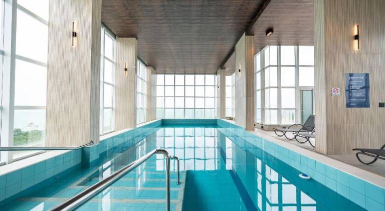 Riviera Concept 1 Qto e Piscina by Achei Camboriu — photo 3
