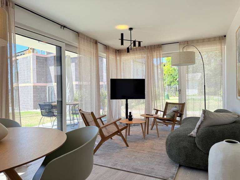 Moderne Suite Happiness mit überdachter Terrasse nahe See und Strand in Uhldingen-Mühlhofen — photo 3