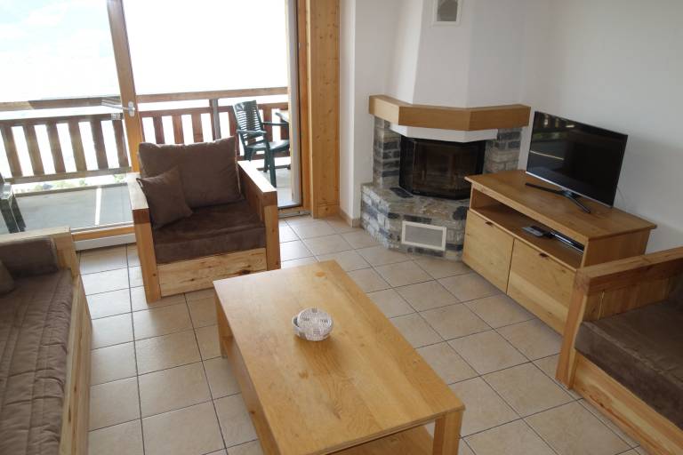 Fully equipped holiday apartment with terrace & garden | Ski nearby | Pets allowed in Vex