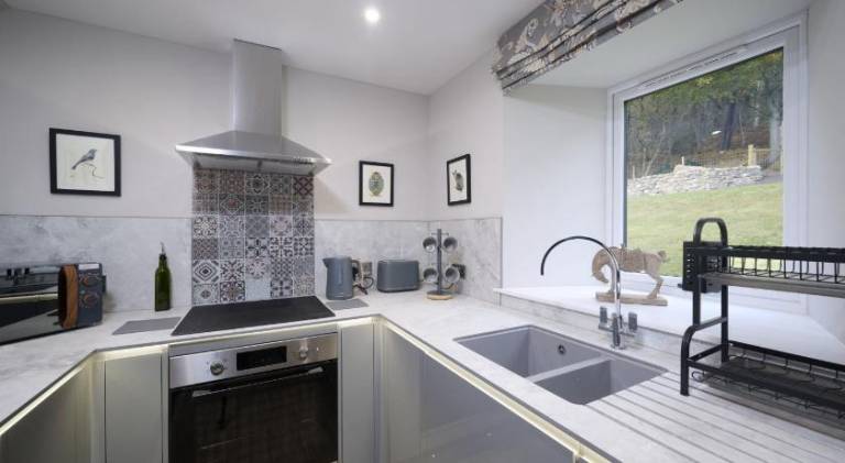House with 2 rooms for 4 persons — photo 3