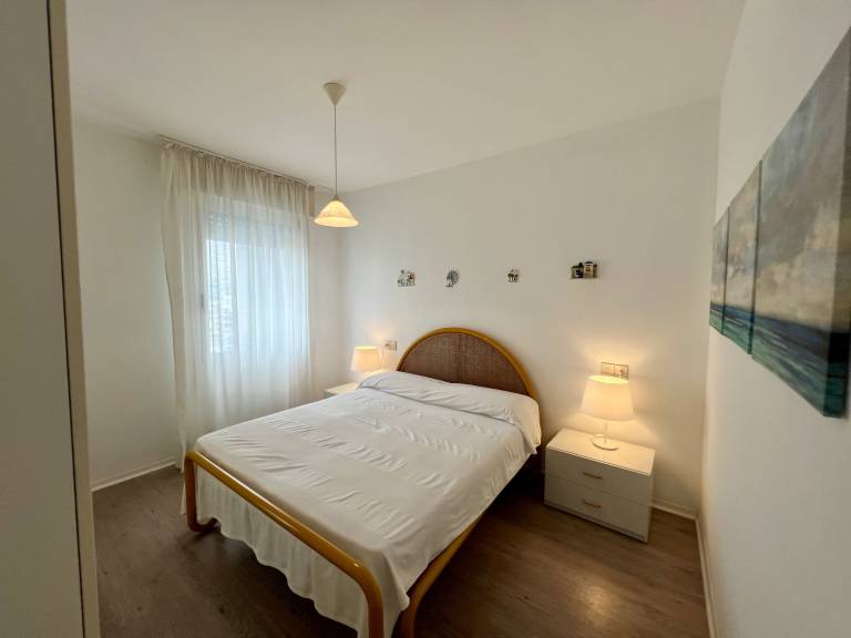 Rental apartment with patio & garden | Sea view — photo 4
