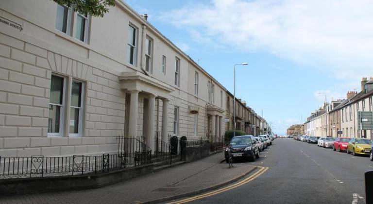 Apartment Ayr