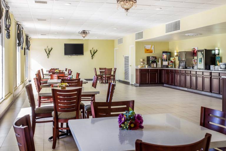 Baymont by Wyndham Walterboro — photo 2