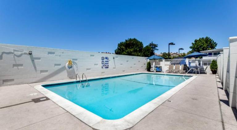 Motel 6 San Jose, CA - Convention Center — photo 3