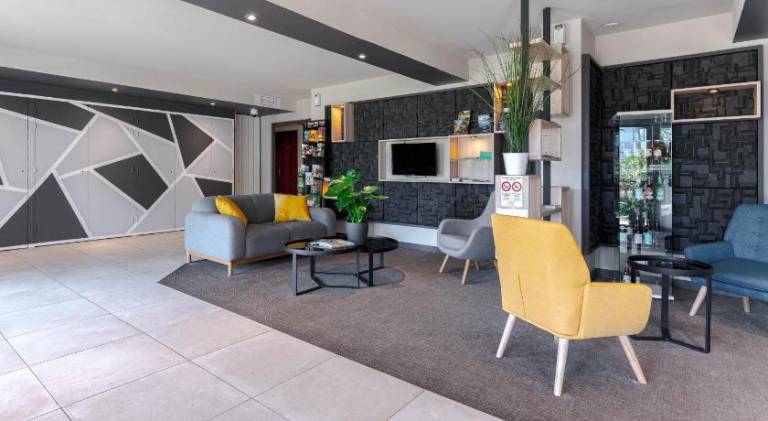 Lovely serviced apartment with garden | Pets allowed — photo 2