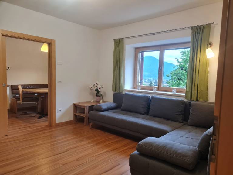 Spacious Apartment “Lafreid Algund” near Merano with Mountain View, Wi-Fi & Garden — photo 3