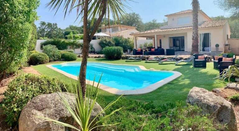Big villa with pool | Pets are welcome in Porto-Vecchio