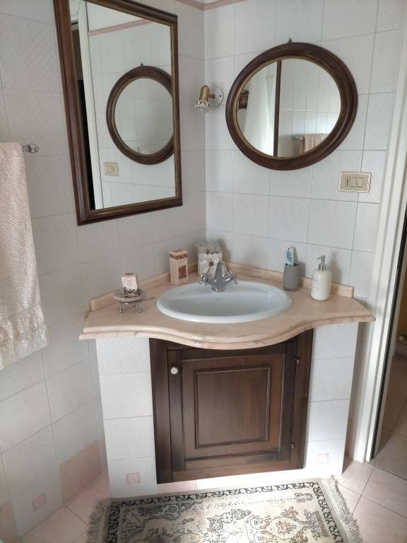 Camera con bagno privato — photo 3