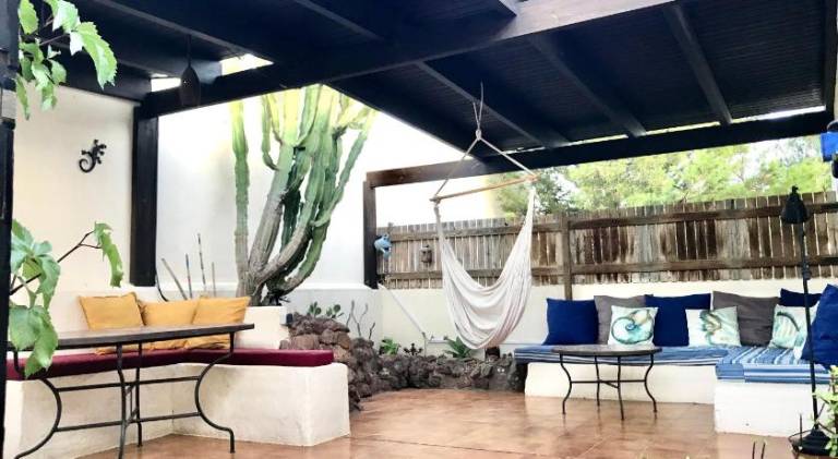 Rental apartment with pool, garden & patio — photo 5