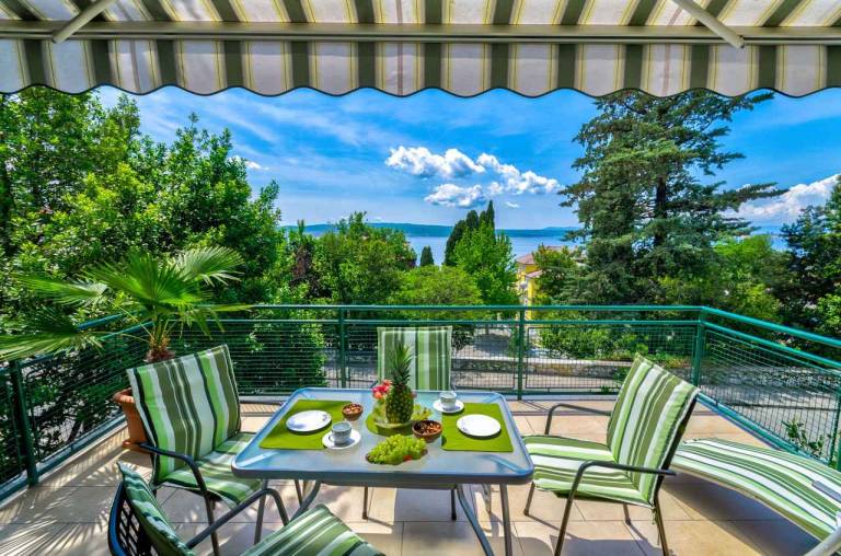 Fully equipped big house with patio & grill | Sea view | Close to the beach | Pet-friendly — photo 5