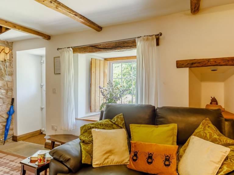 Wonderful cottage with yard | Pets allowed — photo 4