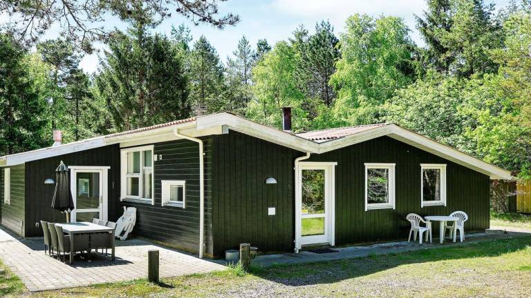     
Ferienhaus ∙ 10 Gäste ∙ 4 Schlafzimmer
