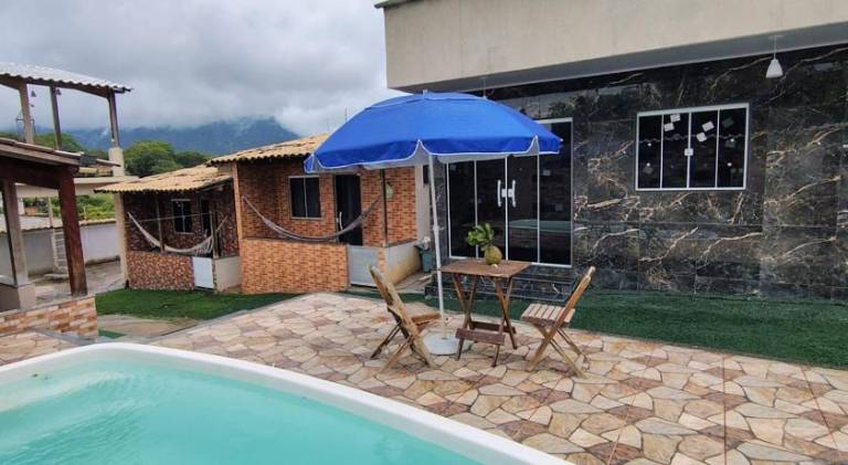 Lodge with patio | Pet-friendly — photo 3