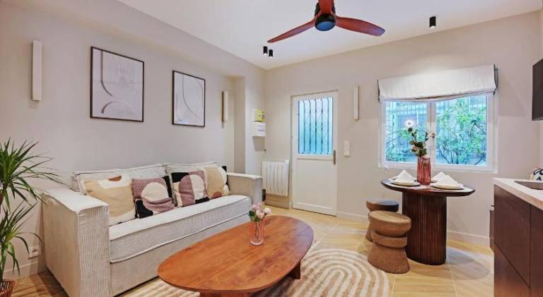 Apartment with 1 room for 3 persons in Clichy