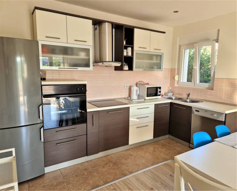 Three bedroom apartment near beach Barbat, Rab (A-11797-a) — photo 4
