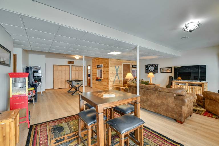 Luxe Hideaway on Houghton Lake: Families Welcome! — photo 3