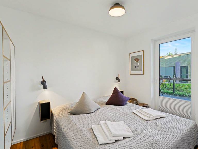 Apartment with pool, terrace & hot tub | Nature view — photo 4