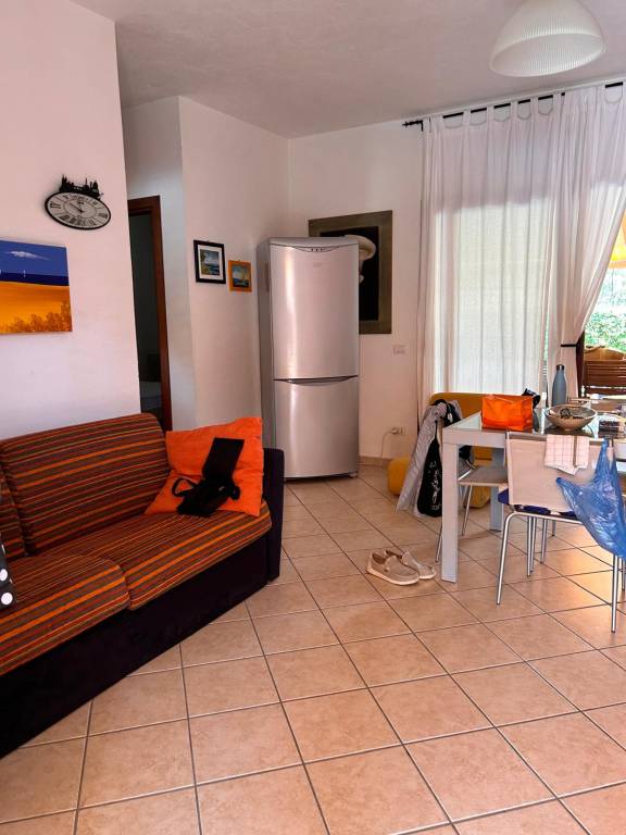 Holiday apartment with yard & grill — photo 2