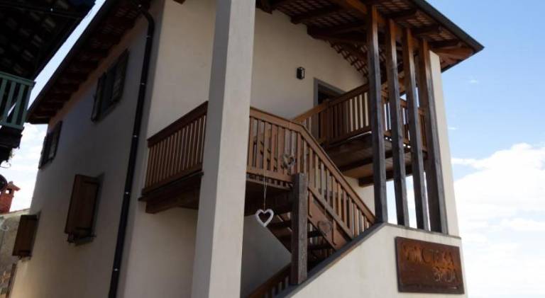 Apartma Dolnje Cerovo