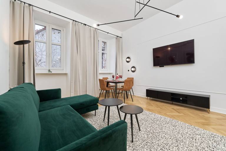 Family-oriented pleasant rental apartment with fast internet | Close to Market Square | Pet-friendly — photo 4