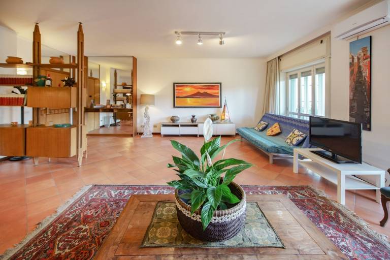 Apartment Naples