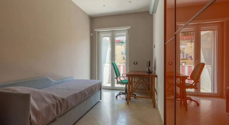 Holiday apartment with 2 rooms for 6 persons — photo 2