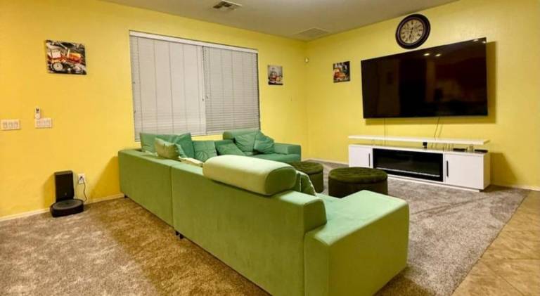 Fully equipped ample vacation home with patio & grill | Suitable for remote work | Pet-friendly in Tolleson, AZ