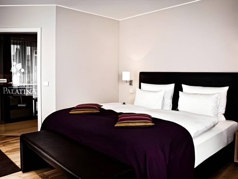 Hotel Palatina "Hotel-Restaurant" in Neustadt an der Weinstrasse