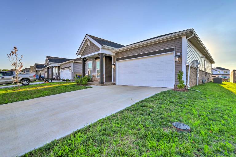 Lovely Bowling Green Home, 10 Mi to Downtown! — photo 3