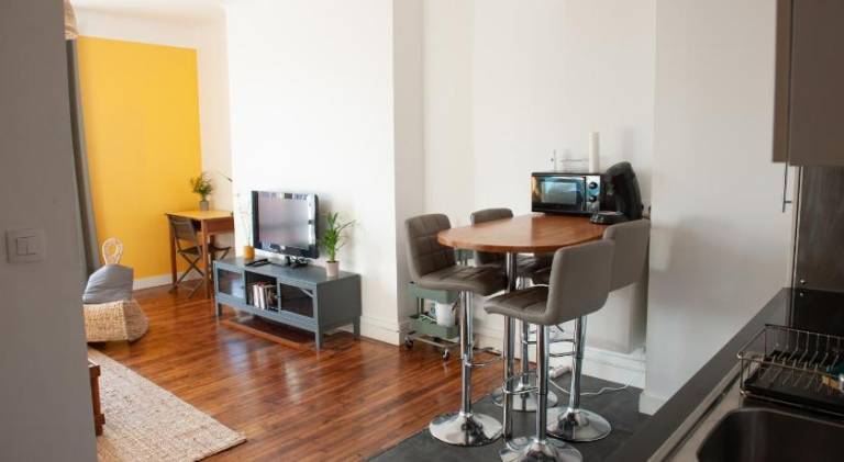 Holiday apartment with 2 rooms for 6 persons — photo 4