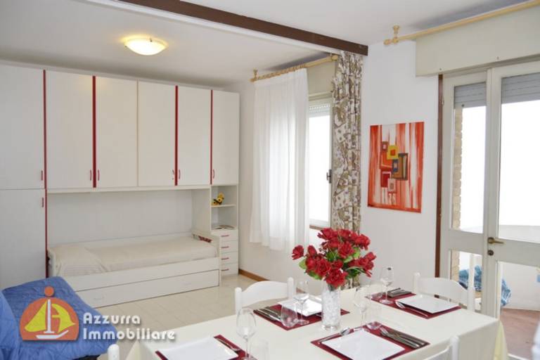 Charming rental apartment with pool & terrace | Beach view | Next to the beach | Pets allowed — photo 4