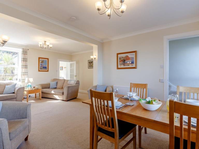 Fully equipped cottage with garden | Water view | Close to the beach | Pets are welcome — photo 5