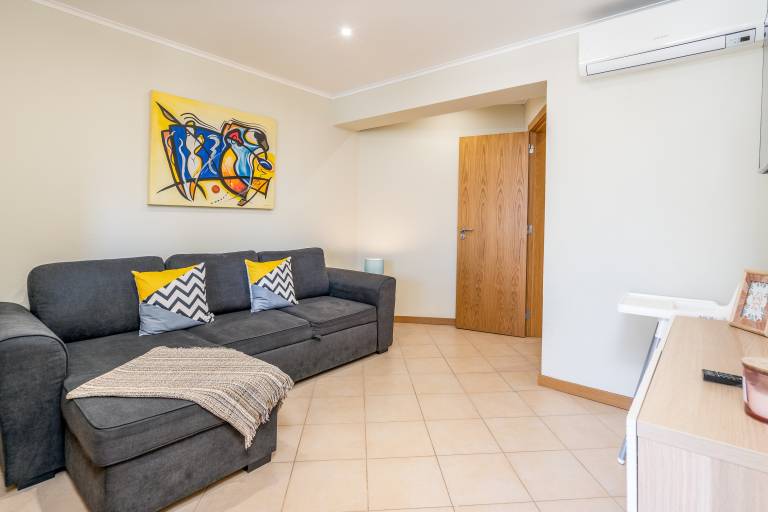 Apartment 'Karol Vaz 4' with Shared Pool, Wi-Fi and Air Conditioning — photo 4