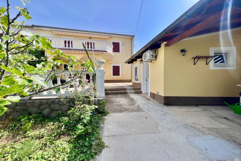 House with patio, garden & grill | Pets allowed — photo 4